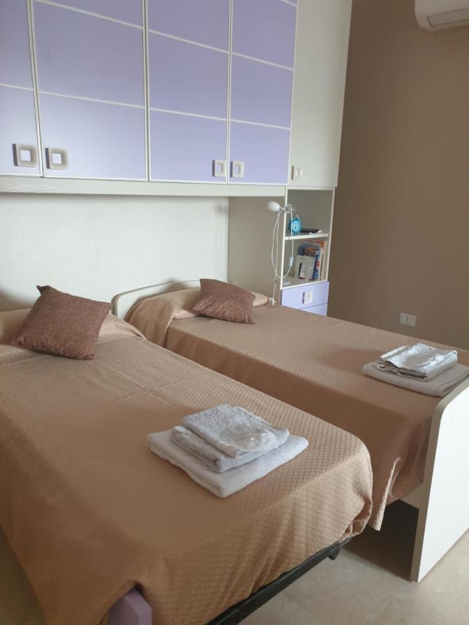 A "Casa Inn-Centro" Monolocale คาตาเนีย ภายนอก รูปภาพ
