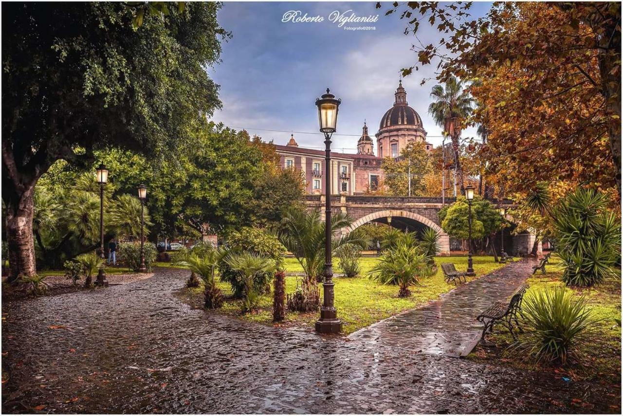 A "Casa Inn-Centro" Monolocale คาตาเนีย ภายนอก รูปภาพ